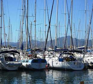 Impressionen aus dem Yachthafen von Saint-Cyprien