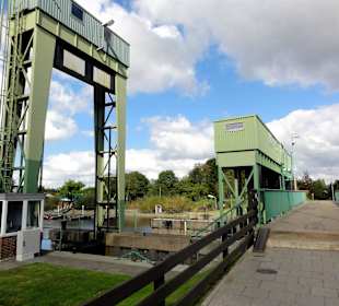 Das Tidesperrwerk am Geestewanderweg