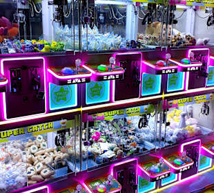 Zhongshan Metro Mall (R)