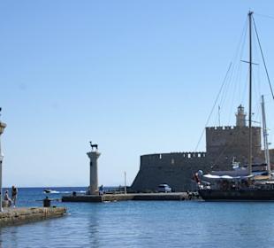 Hafeneinfahrt von Rhodos