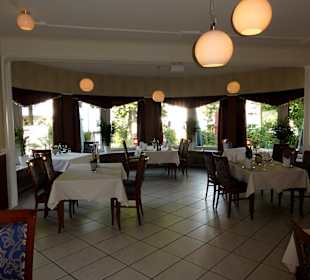 Blick in die Gasträume des Restaurant Raffaello