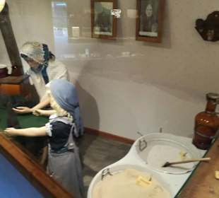 Im Museum alte Tradition.