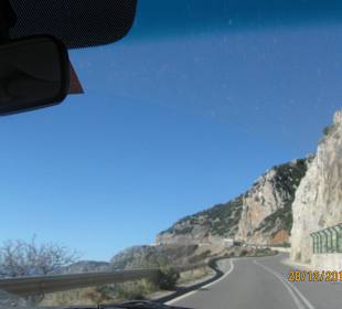 Die Straße nach Ski Center