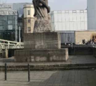 Skulptur Der Tauzieher