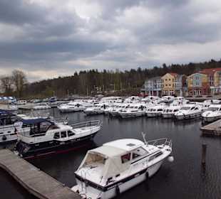 Blick zu den Ferienshäusern