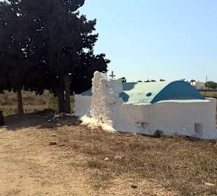 Kapelle am Straßenrand