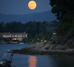 Athos Segeltour - "Holidays and more"