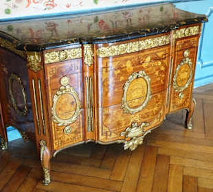 Rundgang durch den Pavillon de Vendôme