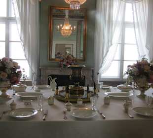 Königliche Speisentafel