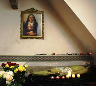 Nuestra Señora Reina 