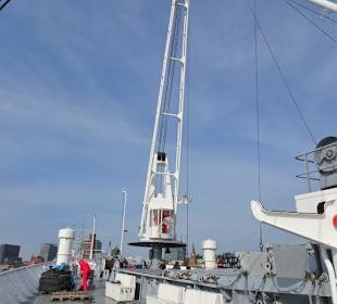Auf dem Deck der Cap San Diego