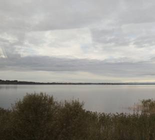 Blick von der Autobahn zum Chiemsee