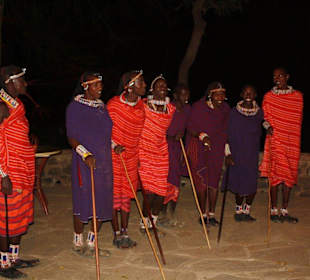 Masai-Tanz in der Lodge