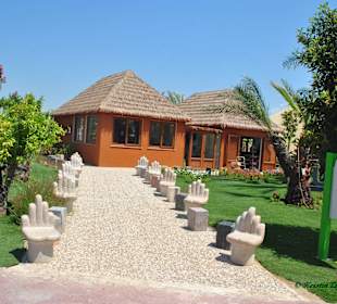 Sudanhaus & Gartenanlage