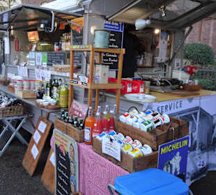 Eindrücke vom Wochenmarkt am Goldbekufer