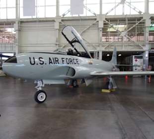 Im Flugzeug und Hubschaubermuseum