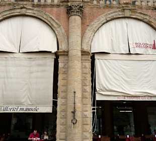 Tourist office - Piazza Maggiore 1