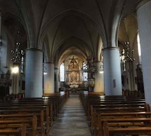 Blick in das Kirchenschiff