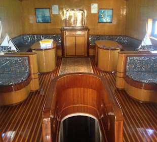 The Sea Prince Salon