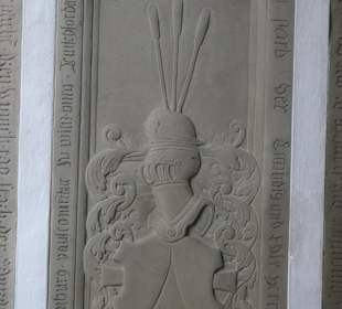 Die Deutschhauskirche in Würzburg (linksmainisch)