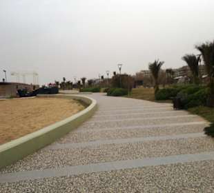 Strandpromenade im März