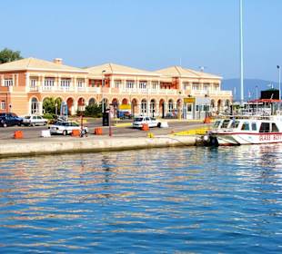 Im Hafen von Kerkyra (Korfu)