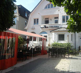 Hinterm Strand