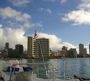 Blick auf Waikiki vom Catamaran