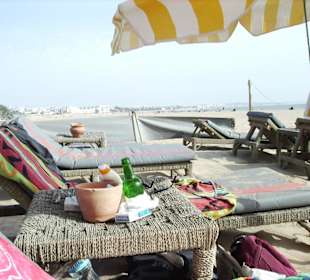 Strand private Liegen- und Schirmvermietung