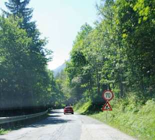 Ersten Baustellenschilder