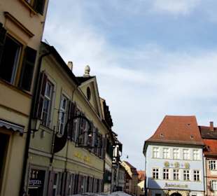 Zum Hauptplatz runter