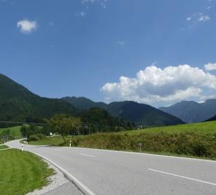 Einfahrt zur Gaststätte