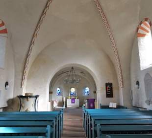 Blick in das Schiff der St.-Jürgens-Kirche