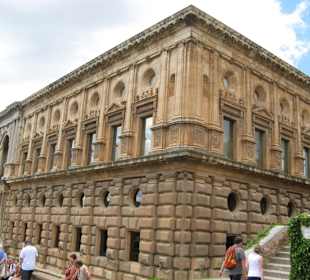 Palacio Carlos V