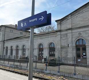 Der übersichtliche Bahnhof von Lauda