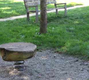 Schaukelweg an der Donau