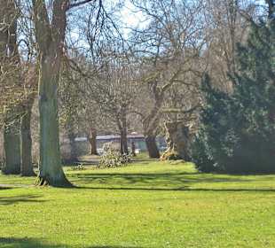 M Park nahe Ausgang Schlossgartenstraße