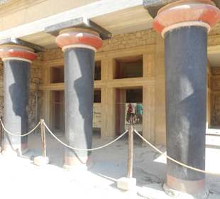 Black columns of the palace 