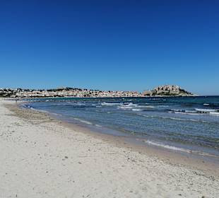 Strand Calvi