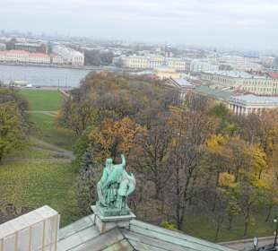 Widok na Petersburg z kolumnady sobora św. Izaaka