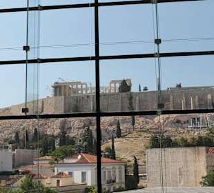 Widoki z okien muzeum-Akropol