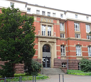 Technische Universität