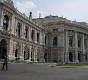 Burgtheater an der Ringstraße