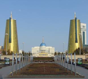 Präsidentenpalast "Ak Orda" in Astana
