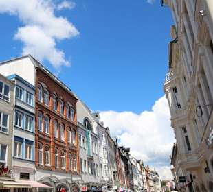 Geschäftsstraße Holm