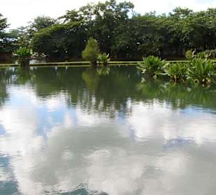 Viel Wasser um "Nichts"