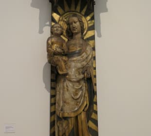 Bei einem Rundgang durch das Angermuseum