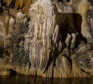 Altinbesik Höhle