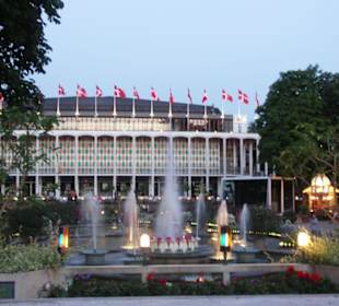 Der Eingang zum Tivoli