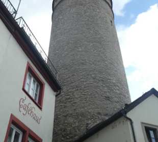 Blick zum Marktturm in der Altstadt von Kitzingen
